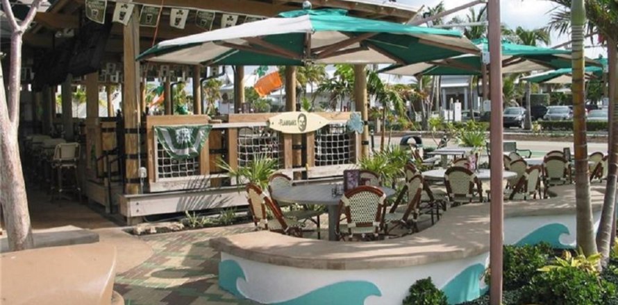 Condo in Deerfield Beach, Florida, 3 bedrooms № 1142239