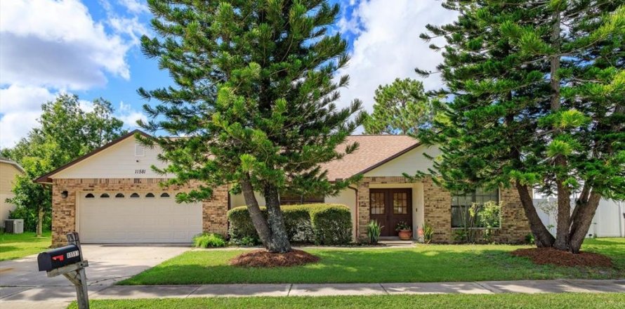 House in Orlando, Florida 3 bedrooms, 161.65 sq.m. № 1884493