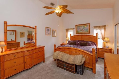 House in Orlando, Florida 3 bedrooms, 161.65 sq.m. № 1884493 - photo 13