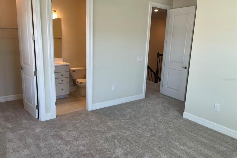 Casa en alquiler en Orlando, Florida, 5 dormitorios, 336.03 m2 № 1733902 - foto 22