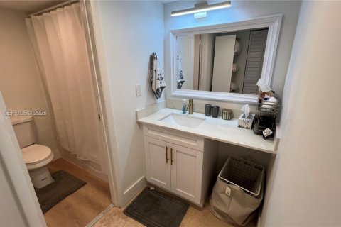 Condo in Aventura, Florida, 1 bedroom  № 1995307 - photo 7