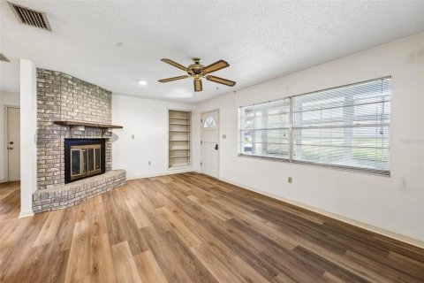 Villa ou maison à vendre à Fruitland Park, Floride: 3 chambres, 120.77 m2 № 2149456 - photo 29