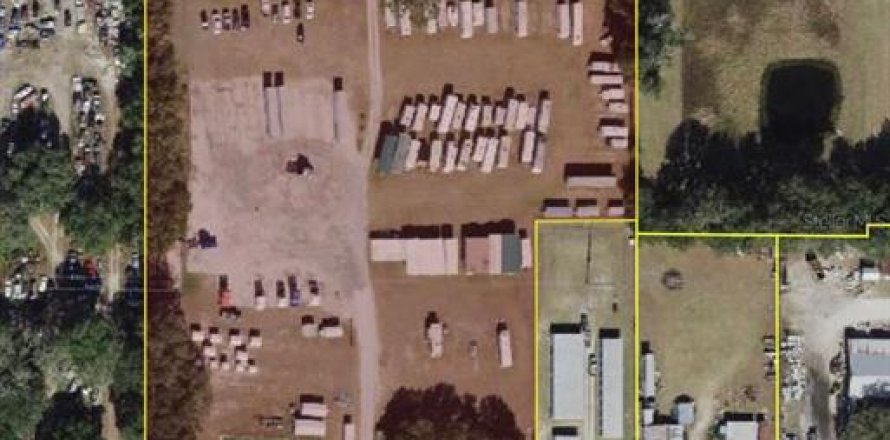 Commercial property in Bushnell, Florida 112.13 sq.m. № 1721726