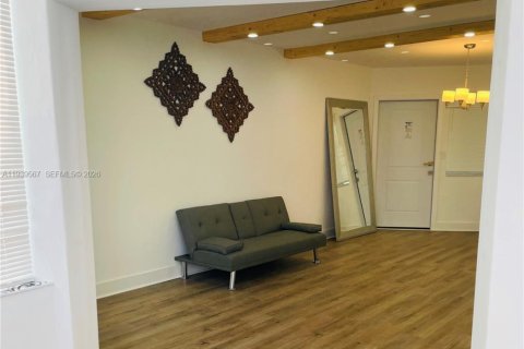 Copropriété à vendre à Miami, Floride: 1 chambre, 61.32 m2 № 1997659 - photo 11