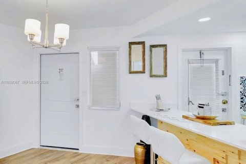 Copropriété à vendre à Miami, Floride: 1 chambre, 61.32 m2 № 1997659 - photo 7