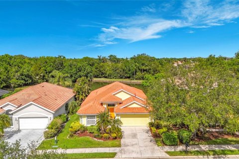 Villa ou maison à vendre à Bradenton, Floride: 2 chambres, 181.25 m2 № 2148927 - photo 5