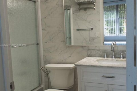 Touwnhouse à vendre à Weston, Floride: 2 chambres, 103.12 m2 № 2001833 - photo 20