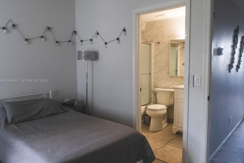 Touwnhouse à vendre à Weston, Floride: 2 chambres, 103.12 m2 № 2001833 - photo 19