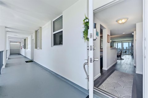 Copropriété à vendre à North Palm Beach, Floride: 2 chambres, 100.24 m2 № 2171683 - photo 3