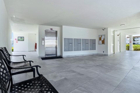 Copropriété à vendre à North Palm Beach, Floride: 2 chambres, 100.24 m2 № 2171683 - photo 26