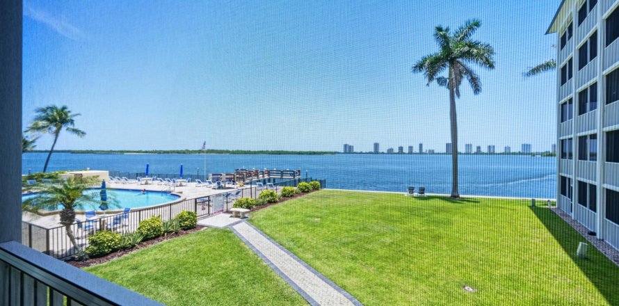 Condo à North Palm Beach, Floride, 2 chambres  № 2171683