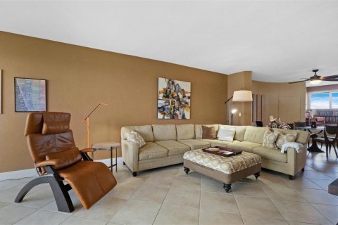 Condominio en venta en Fort Lauderdale, Florida, 2 dormitorios, 151.43 m2 № 2175452 - foto 26