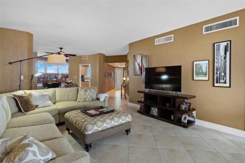 Condominio en venta en Fort Lauderdale, Florida, 2 dormitorios, 151.43 m2 № 2175452 - foto 28