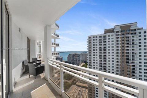 Condominio en venta en Miami, Florida, 1 dormitorio, 95.78 m2 № 1979316 - foto 8