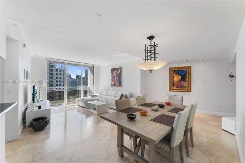 Condominio en venta en Miami, Florida, 1 dormitorio, 95.78 m2 № 1979316 - foto 18
