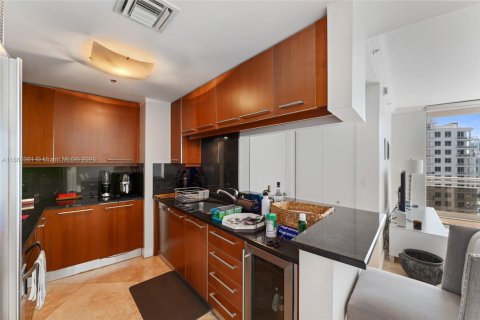 Condominio en venta en Miami, Florida, 1 dormitorio, 95.78 m2 № 1979316 - foto 16