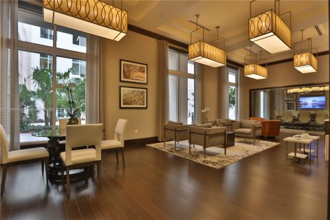 Apartment in Coral Gables, Florida 2 bedrooms, 105.17 sq.m. № 1852341 - photo 4