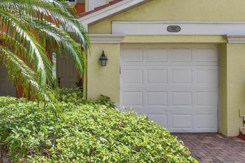 Condo in Fort Myers, Florida, 3 bedrooms  № 1653875 - photo 2