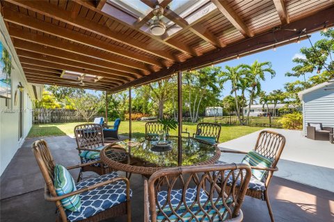 Casa en venta en Palmetto Bay, Florida, 3 dormitorios, 122.91 m2 № 2045936 - foto 15