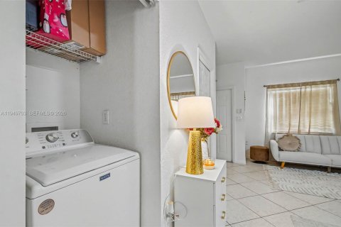 Купить виллу или дом в Дорал, Флорида 3 спальни, 131.92м2, № 2007142 - фото 14