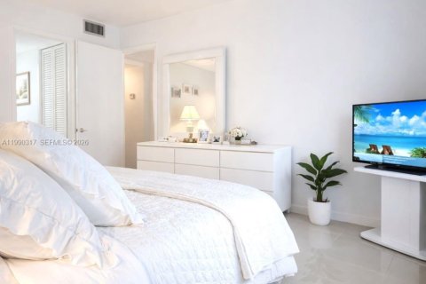 Copropriété à vendre à Hallandale Beach, Floride: 1 chambre, 71.53 m2 № 2154978 - photo 21