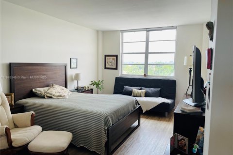 Copropriété à louer à North Bay Village, Floride: 1 chambre, 75.9 m2 № 1932248 - photo 2