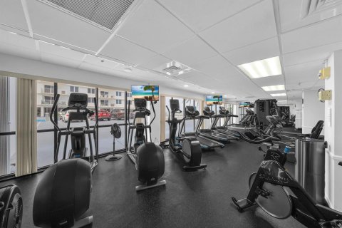 Condo in Highland Beach, Florida, 1 bedroom  № 2261260 - photo 30