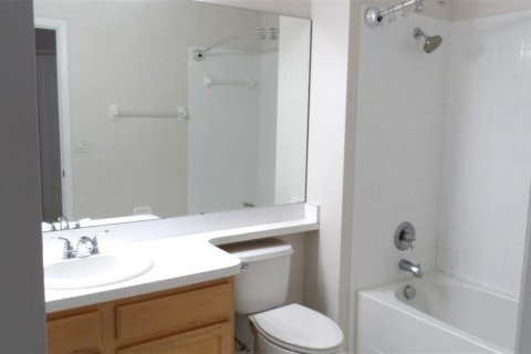 Casa en alquiler en Wesley Chapel, Florida, 4 dormitorios, 213.68 m2 № 2094710 - foto 8