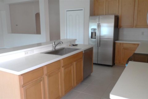 Casa en alquiler en Wesley Chapel, Florida, 4 dormitorios, 213.68 m2 № 2094710 - foto 3
