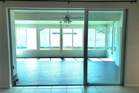 Casa en alquiler en Wesley Chapel, Florida, 4 dormitorios, 213.68 m2 № 2094710 - foto 28