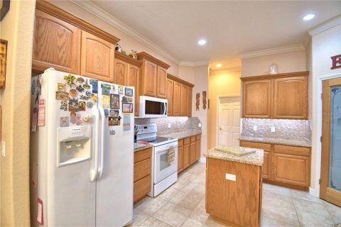 House in Winter Haven, Florida 4 bedrooms, 236.9 sq.m. № 1529221 - photo 29