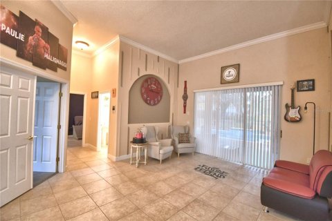 House in Winter Haven, Florida 4 bedrooms, 236.9 sq.m. № 1529221 - photo 5