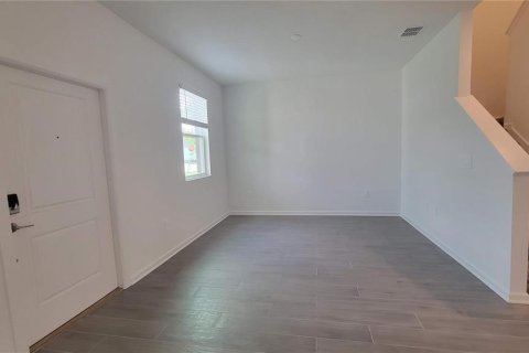 Touwnhouse à louer à Kissimmee, Floride: 3 chambres, 150.04 m2 № 2155998 - photo 2