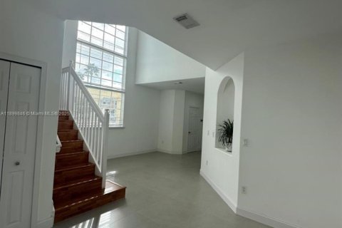 Townhouse in Doral, Florida 2 bedrooms, 138.52 sq.m. № 1952490 - photo 30