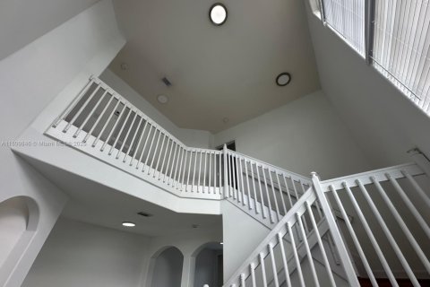 Townhouse in Doral, Florida 2 bedrooms, 138.52 sq.m. № 1952490 - photo 11