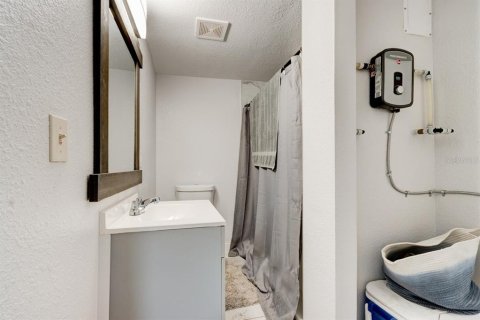 Immobilier commercial à vendre à Daytona Beach, Floride: 5 chambres, 179.3 m2 № 2151014 - photo 14