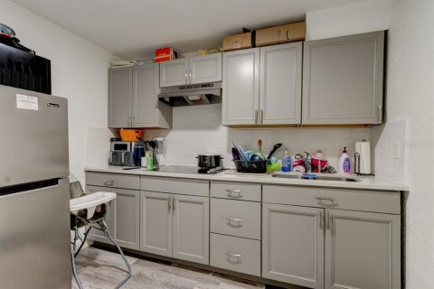 Immobilier commercial à vendre à Daytona Beach, Floride: 5 chambres, 179.3 m2 № 2151014 - photo 6