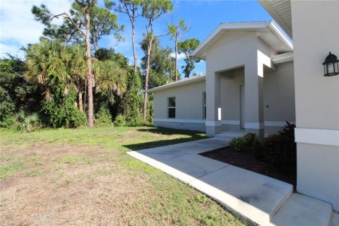 Casa en venta en North Port, Florida, 3 dormitorios, 139.91 m2 № 2378260 - foto 4