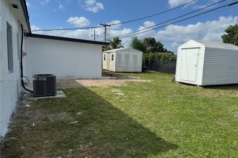 Купить виллу или дом в Майами, Флорида 5 спален, № 2065269 - фото 24