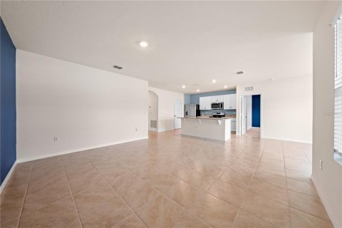 Casa en venta en Kissimmee, Florida, 3 dormitorios, 155.7 m2 № 1907476 - foto 25