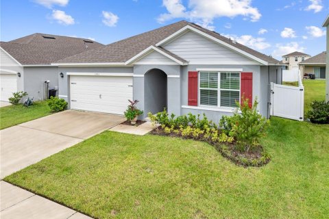 Casa en venta en Kissimmee, Florida, 3 dormitorios, 155.7 m2 № 1907476 - foto 1