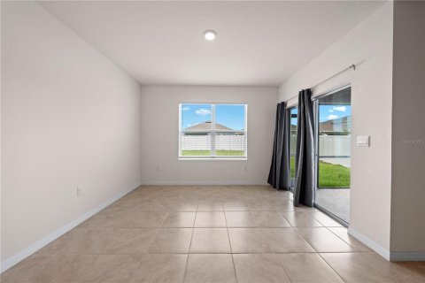 Casa en venta en Kissimmee, Florida, 3 dormitorios, 155.7 m2 № 1907476 - foto 19