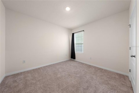 Casa en venta en Kissimmee, Florida, 3 dormitorios, 155.7 m2 № 1907476 - foto 9
