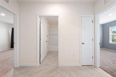 Casa en venta en Kissimmee, Florida, 3 dormitorios, 155.7 m2 № 1907476 - foto 5