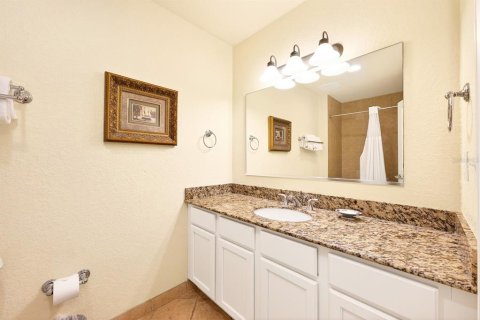 Condo in Four Corners, Florida, 3 bedrooms  № 2145602 - photo 10