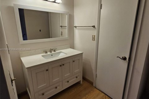 Condominio en venta en Miami, Florida, 3 dormitorios, 161.37 m2 № 1727149 - foto 9