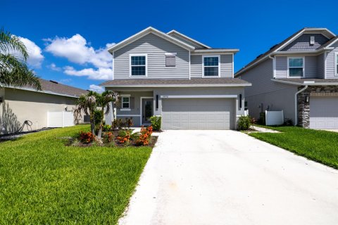 House in Port St. Lucie, Florida 4 bedrooms, 192.4 sq.m. № 2178531