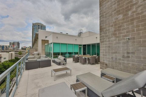 Condo in Tampa, Florida, 1 bedroom  № 1767085 - photo 11