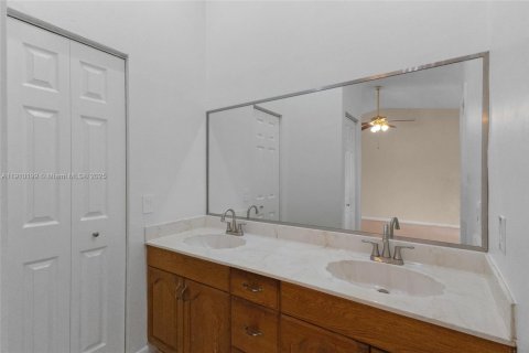 Touwnhouse à louer à Davie, Floride: 2 chambres, 124.12 m2 № 1966422 - photo 26