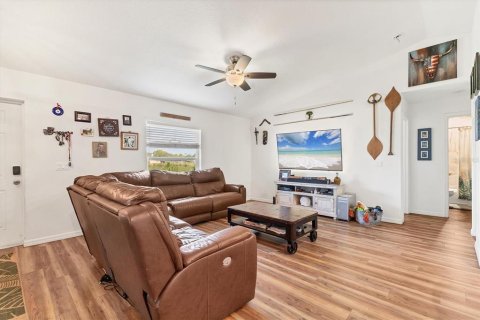 Casa en venta en Myakka City, Florida, 3 dormitorios, 127.46 m2 № 1754455 - foto 10
